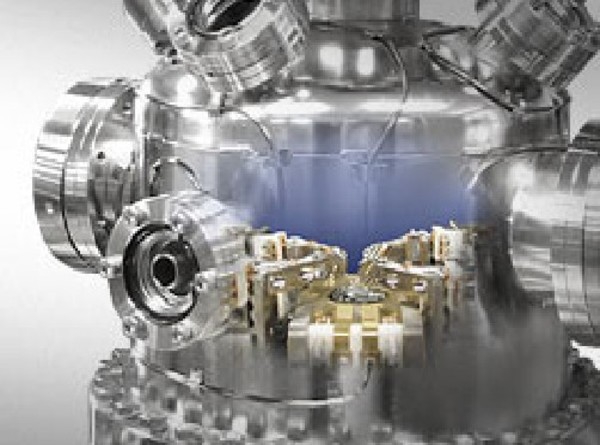 變溫/四點-超高真空掃描穿隧顯微鏡